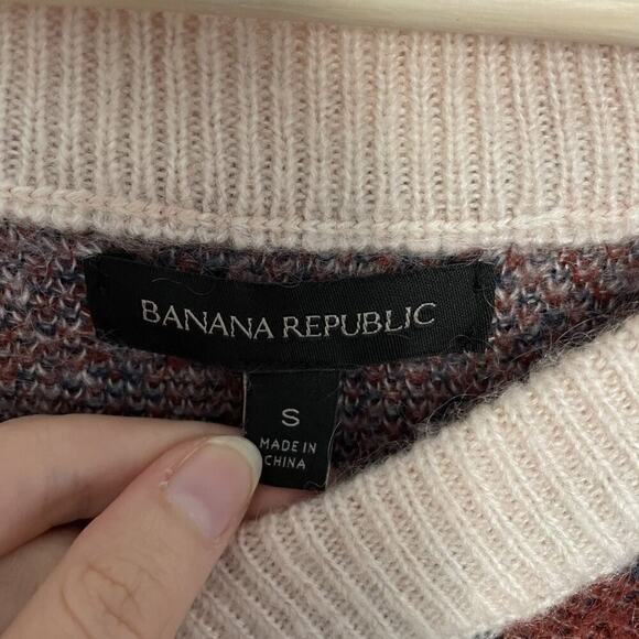 Banana Republic Plaid V-Neck Sweater S Wool Blend Red & Beige women's fall - Picture 3 of 7